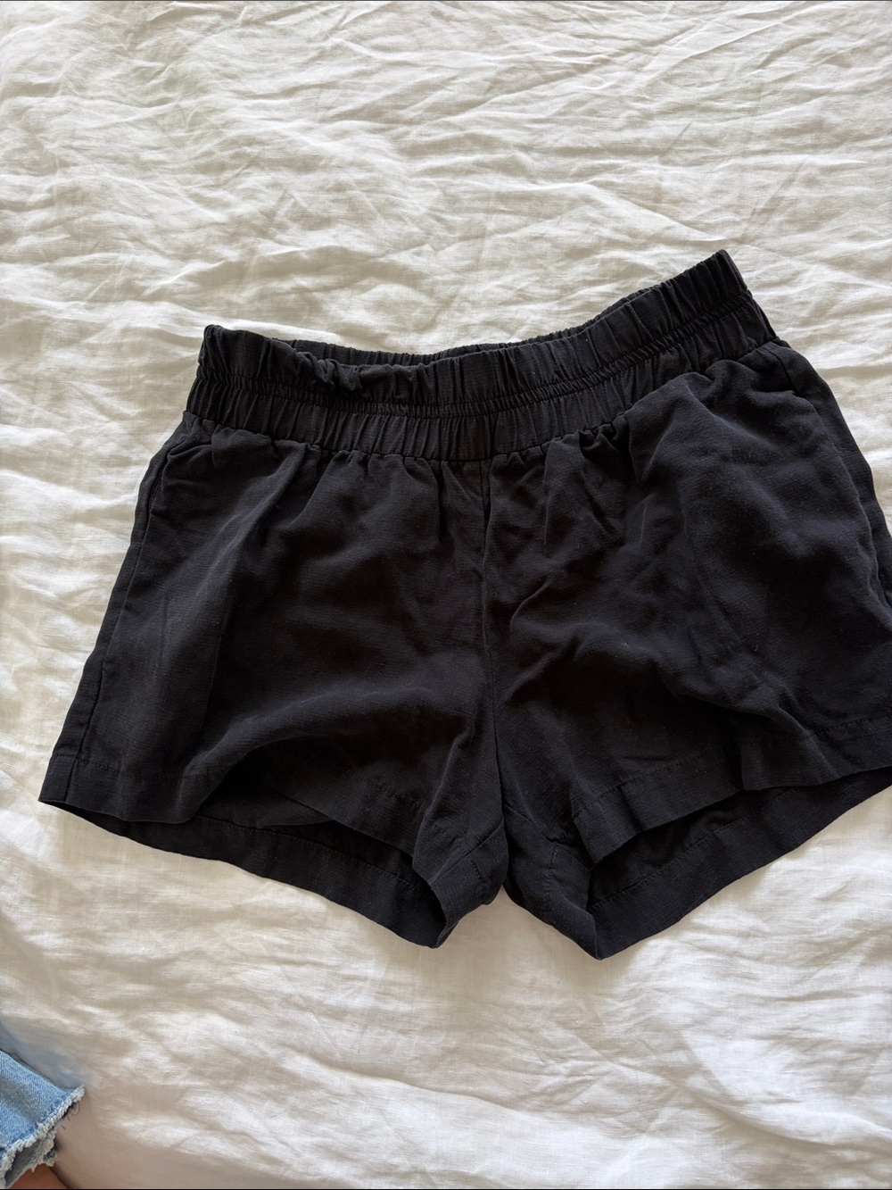 Hatch Black tencel Elastic-Waist Shorts. Maternity and non maternity friendly.